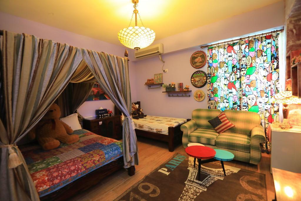 Bearbear Homestay 花蓮市 エクステリア 写真