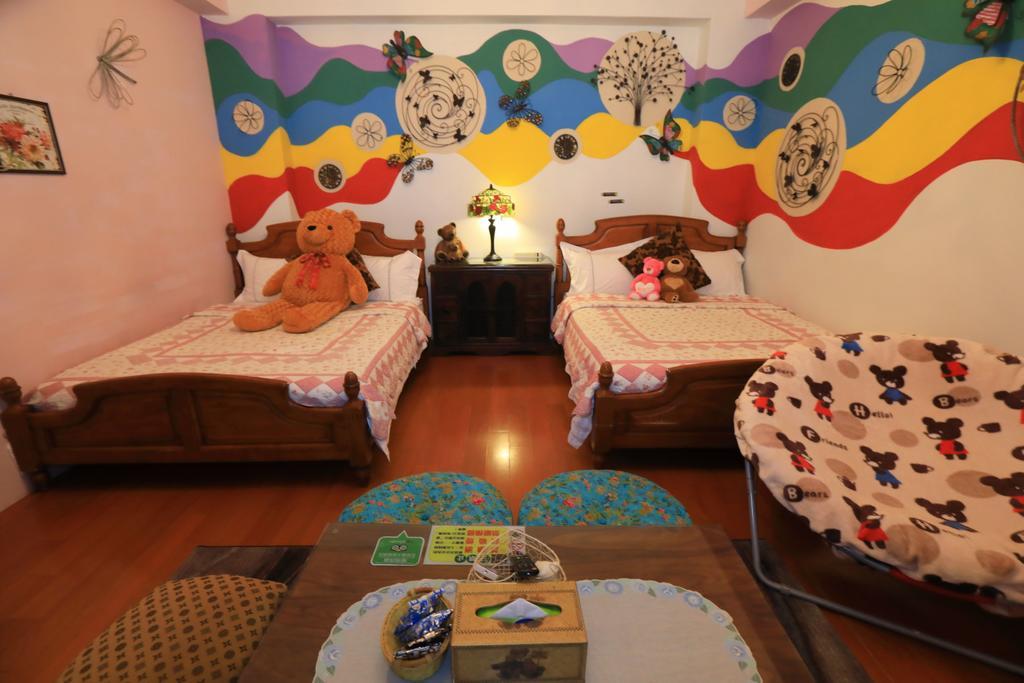 Bearbear Homestay 花蓮市 エクステリア 写真