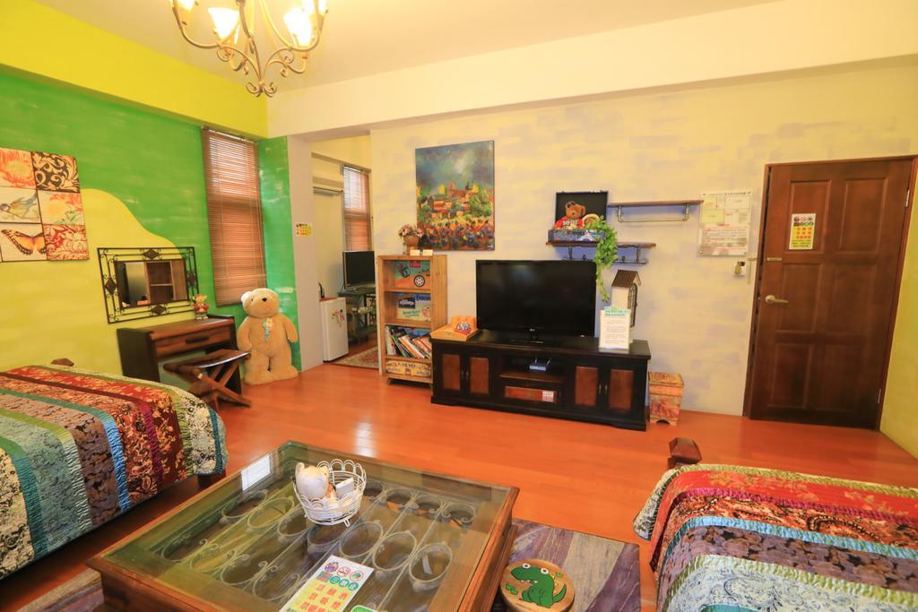 Bearbear Homestay 花蓮市 エクステリア 写真