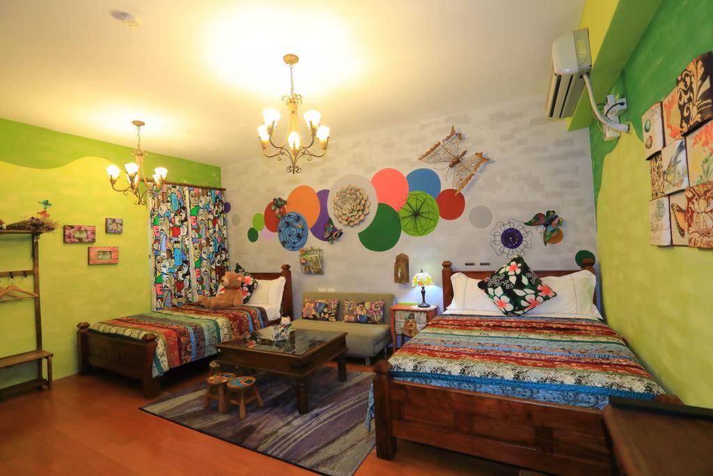 Bearbear Homestay 花蓮市 エクステリア 写真