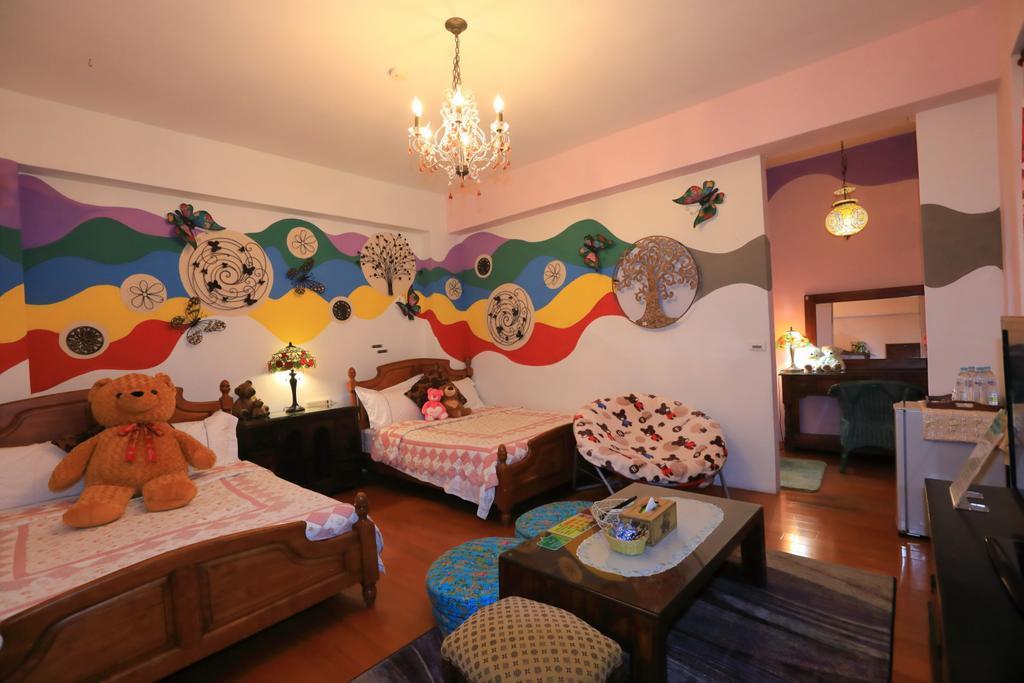 Bearbear Homestay 花蓮市 エクステリア 写真