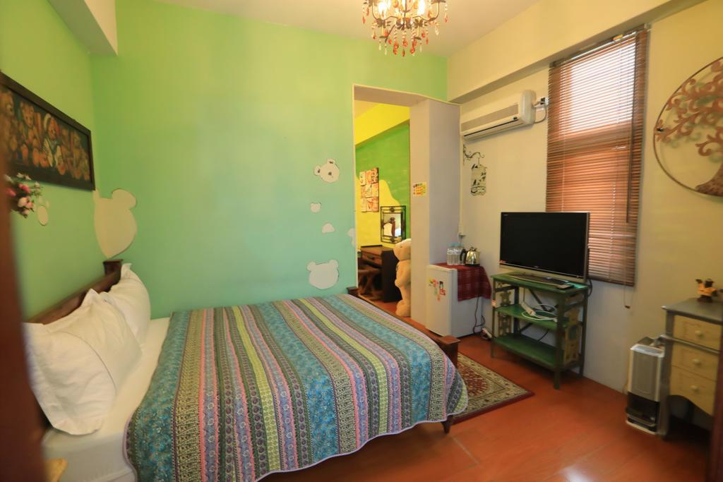 Bearbear Homestay 花蓮市 エクステリア 写真