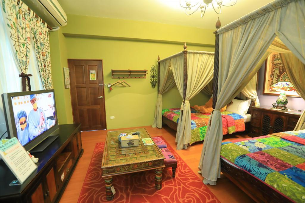 Bearbear Homestay 花蓮市 エクステリア 写真