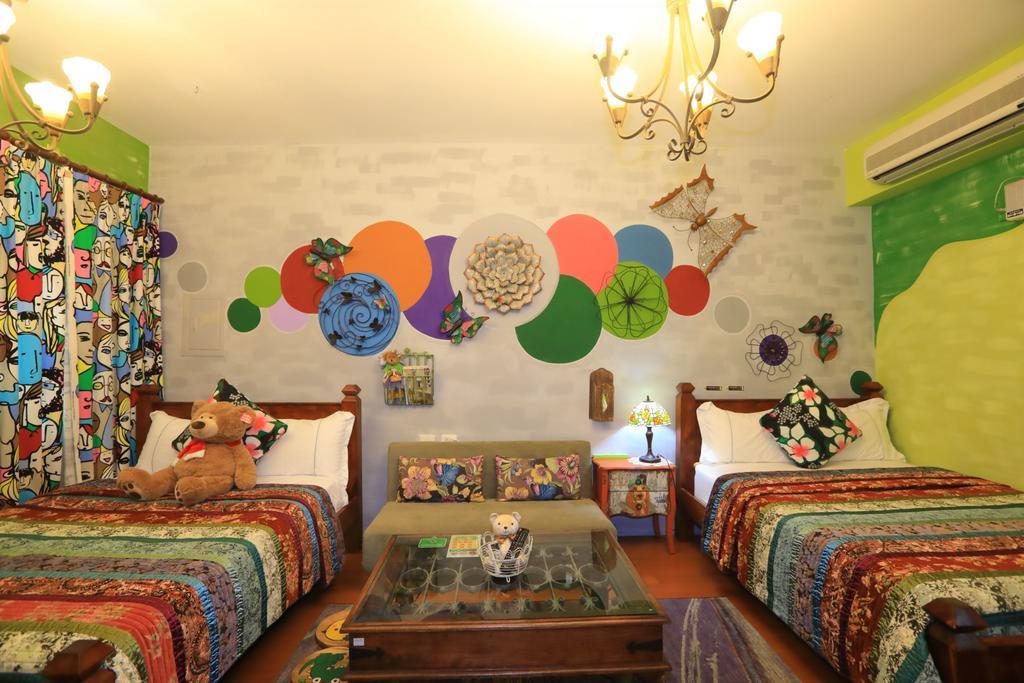 Bearbear Homestay 花蓮市 エクステリア 写真